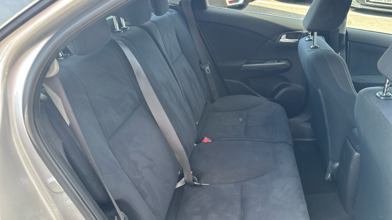 Honda Civic Tourer 1.8 i-VTEC S 5dr Petrol Estate